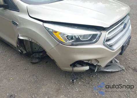 2017 Ford Escape Se z USA, uszkodzony, nr VIN 1FMCU9GD0HUB64542